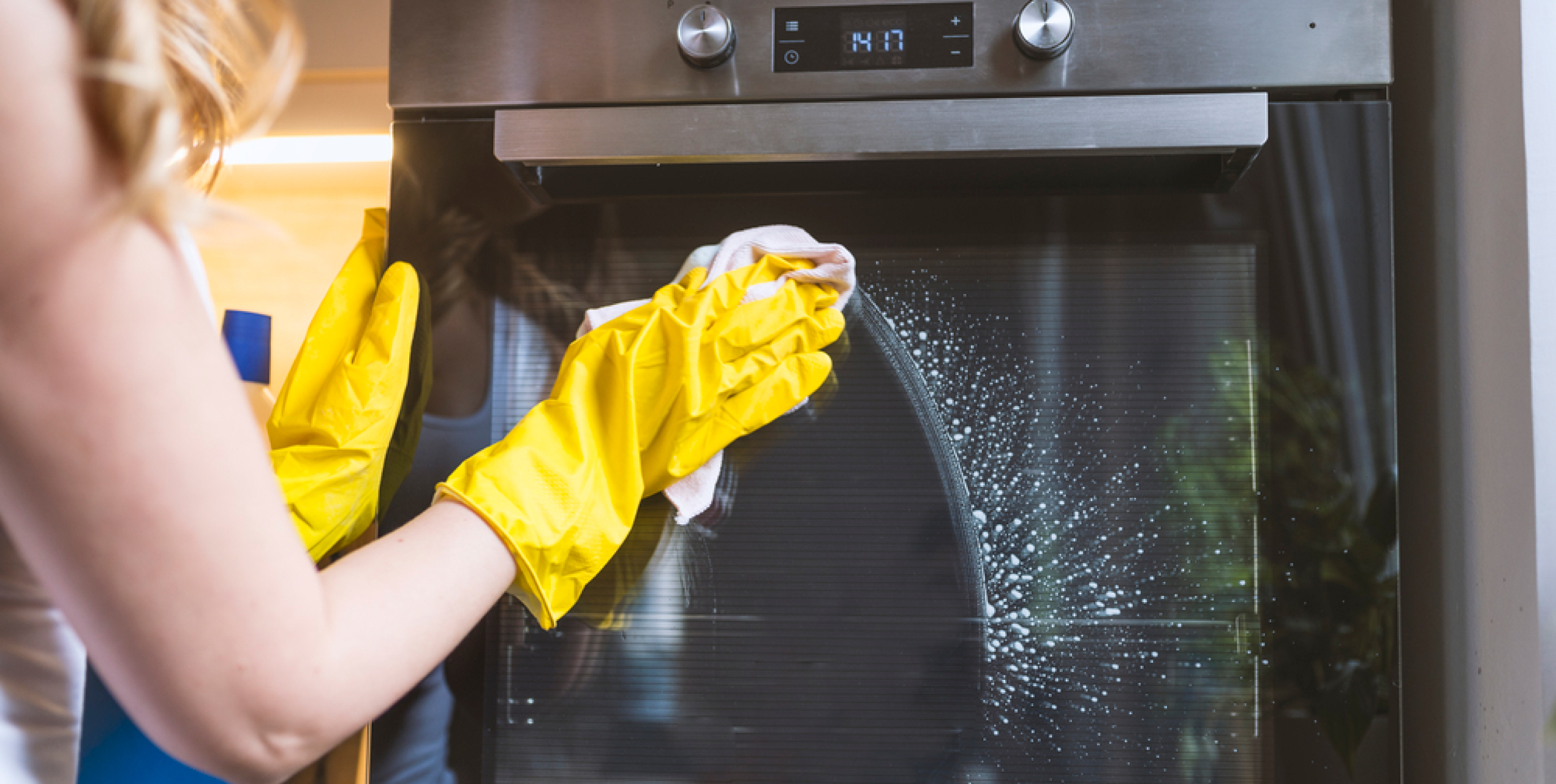 Clean the oven and its surface